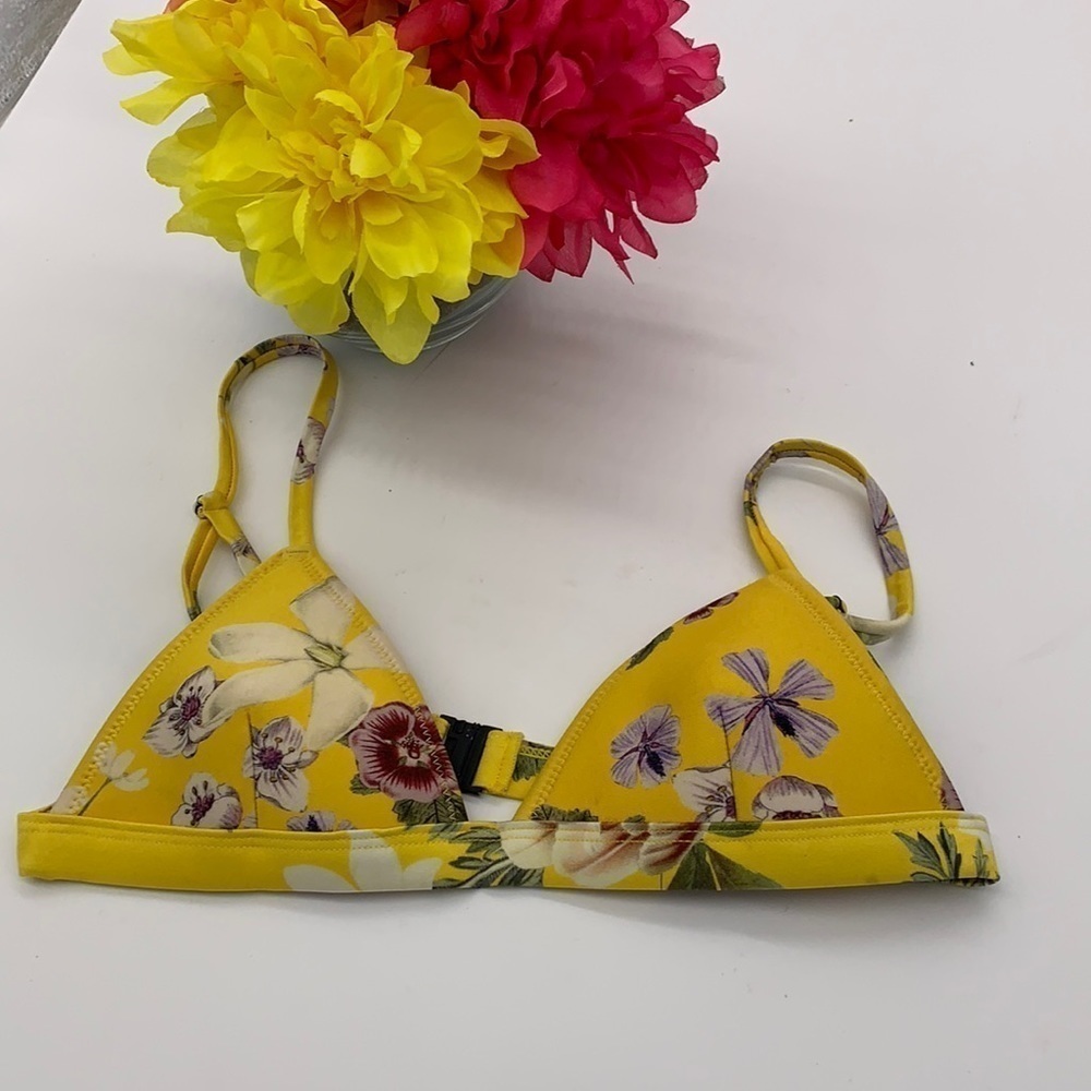 Triangl yellow floral bikini top Sz XS SW2071